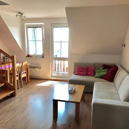 Apartmany Pert Horni Misecky- Spindleruv Mlyn A2 דירה